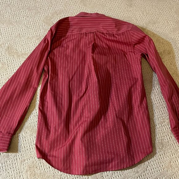 INDIANA HOOSIERS IU Dress Shirt - like new condition, size adult small - Picture 5 of 5